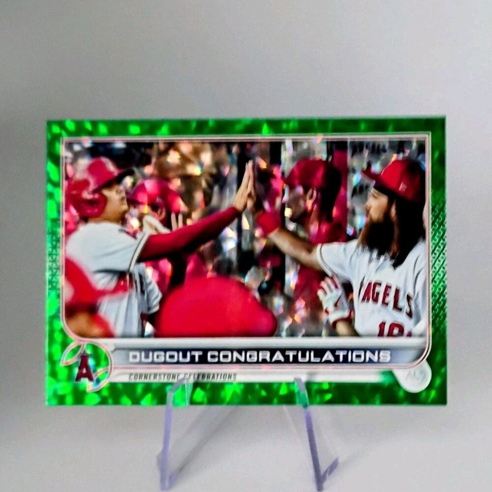 2022 Topps Shohei Ohtani Dugout Congratulations Green Foilboard SP 334/499